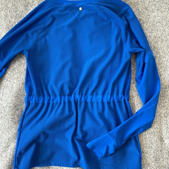 Fabletics Top - Picture 3 of 4